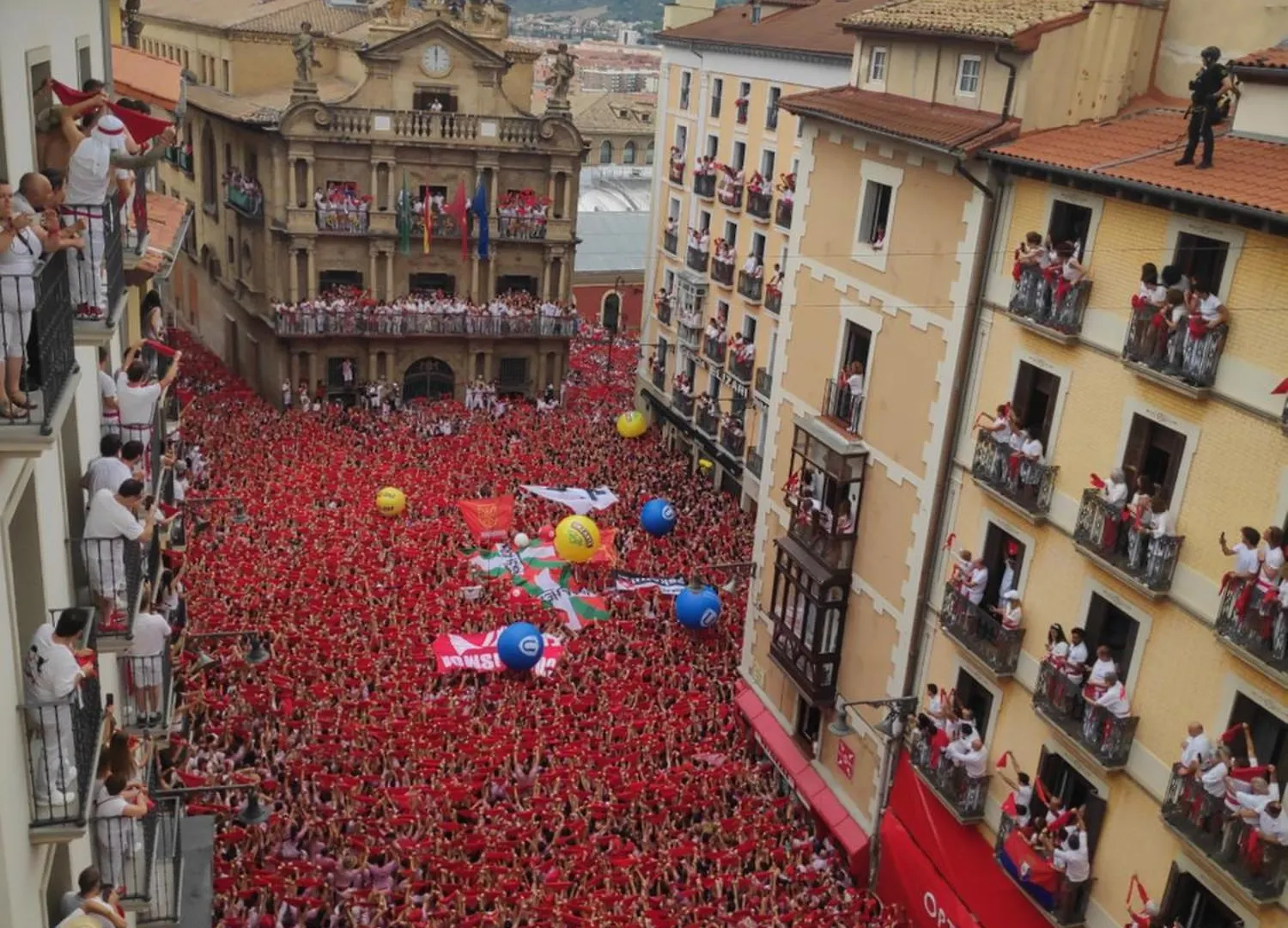 Atico En La Plaza Del Ayuntamiento Apartment Pamplona Spain